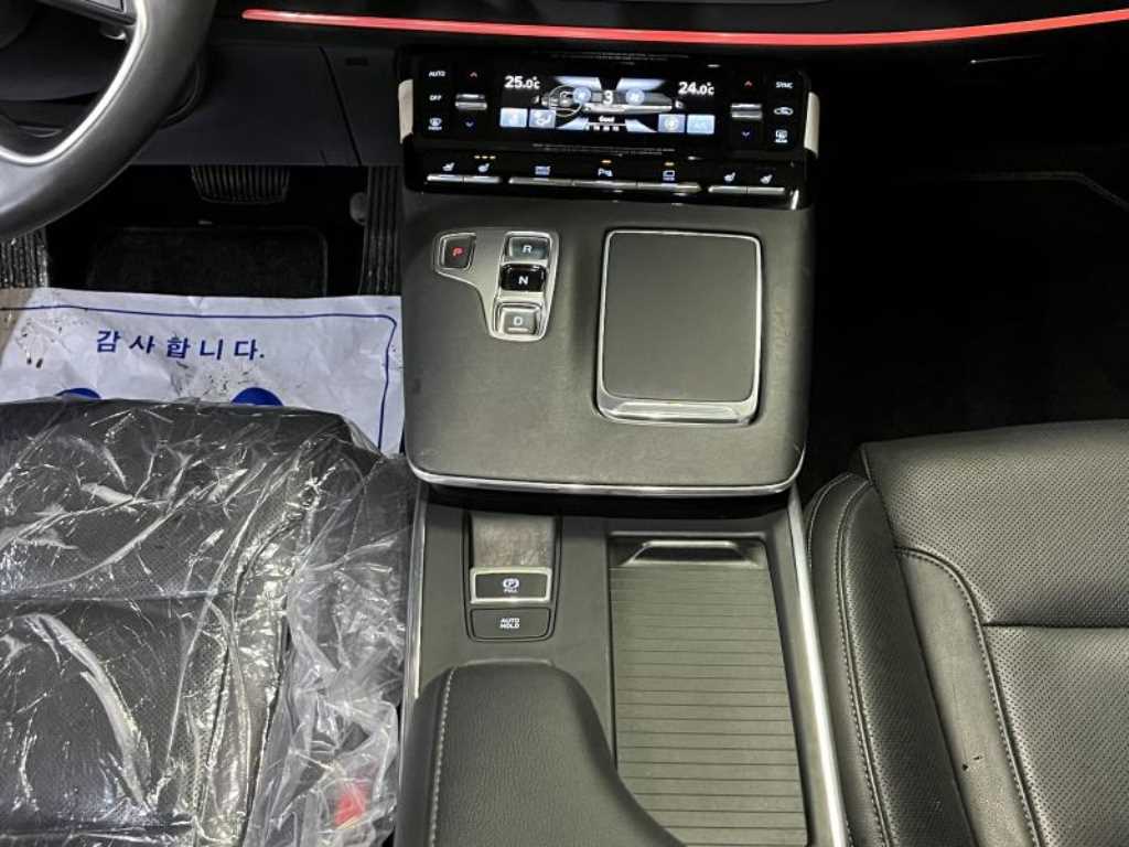 HYUNDAI Grandeur - Vista 10