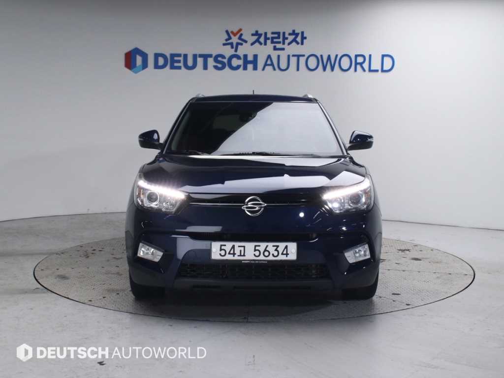 Ssangyong Tivoli - Vista 3