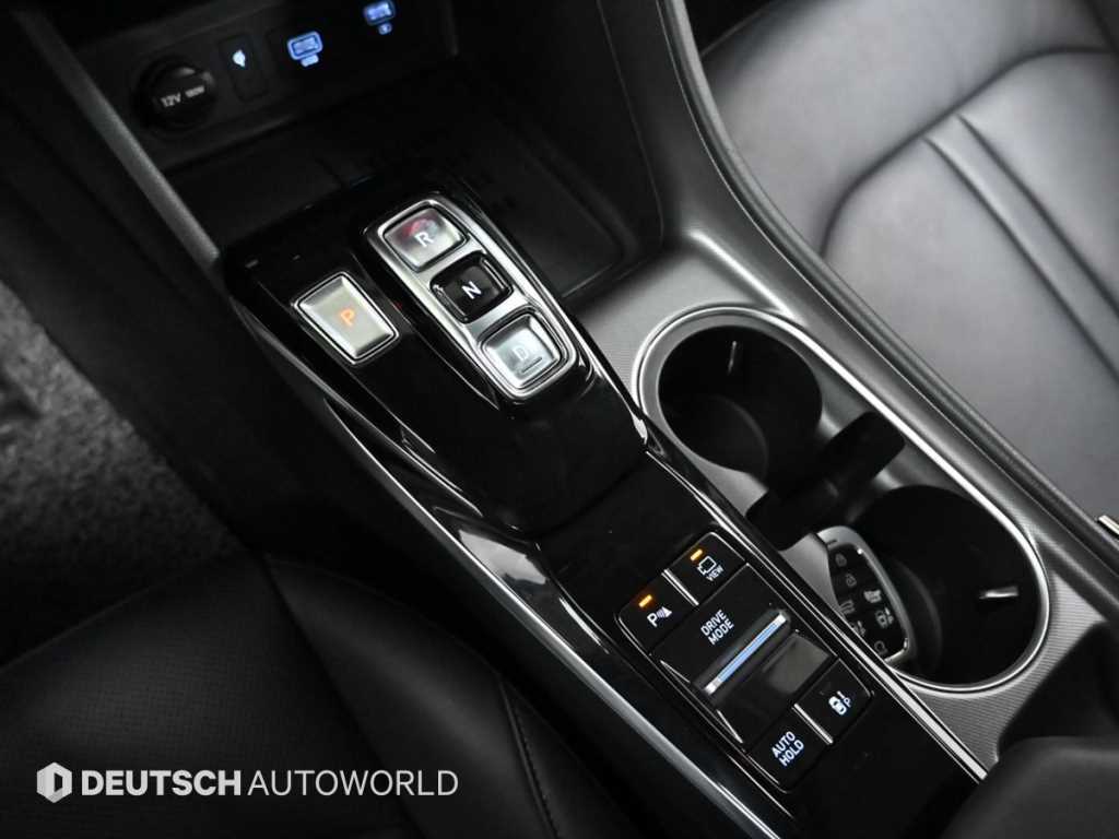 HYUNDAI Sonata - Vista 9