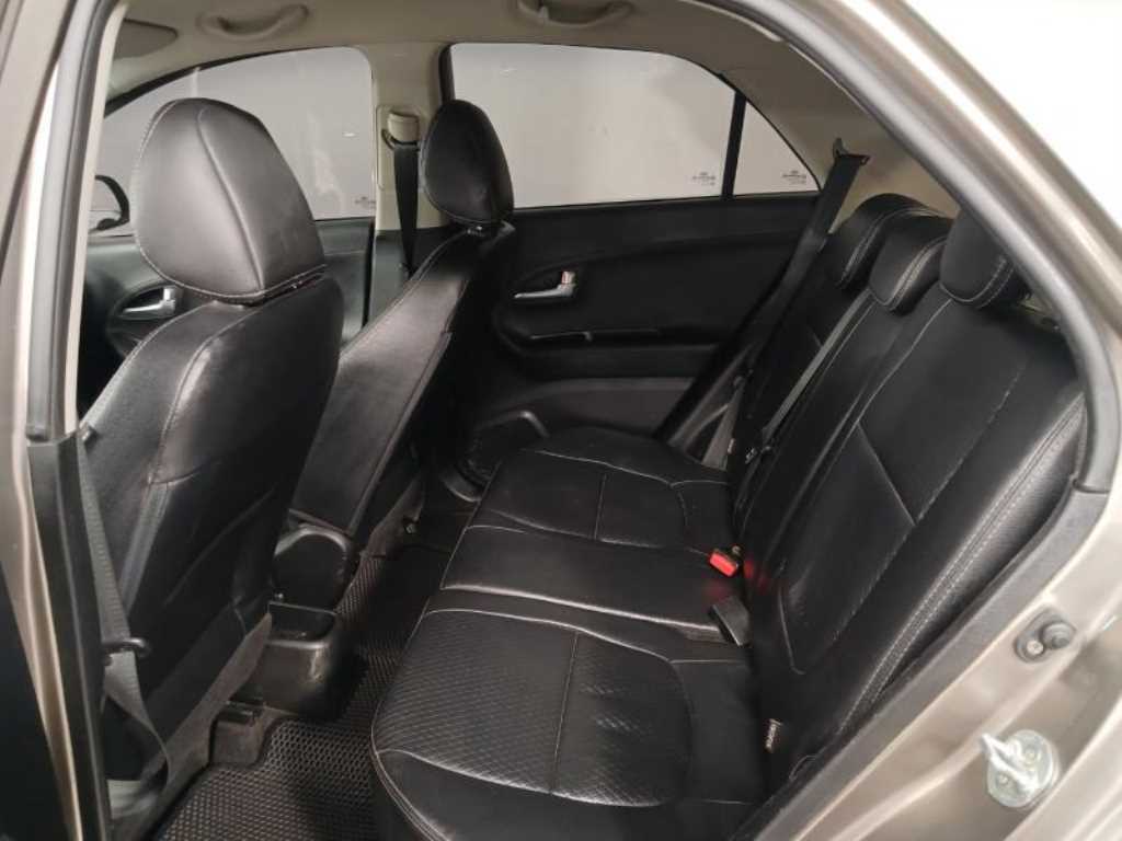 KIA Morning - Vista 8