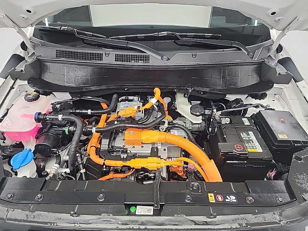 HYUNDAI Casper - Vista 5