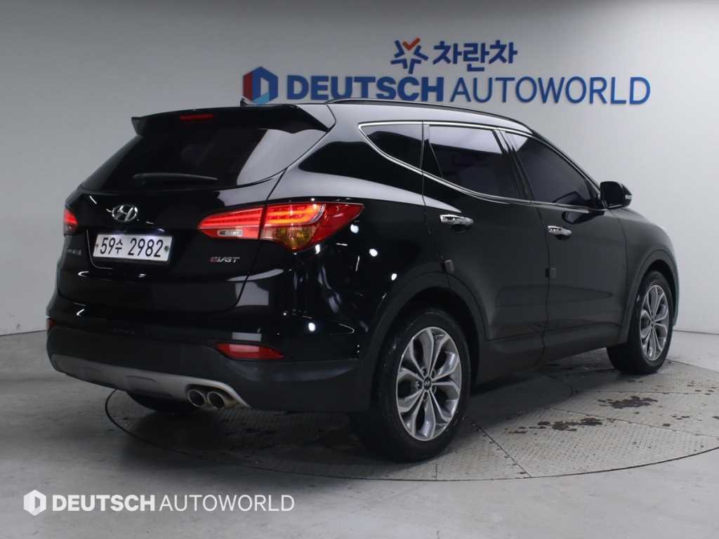 HYUNDAI Santa Fe - Vista 2