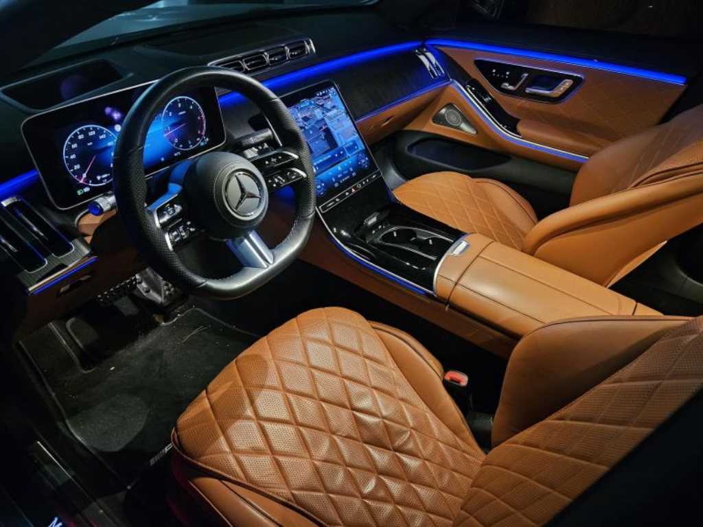 Mercedes Benz S Class - Vista 5