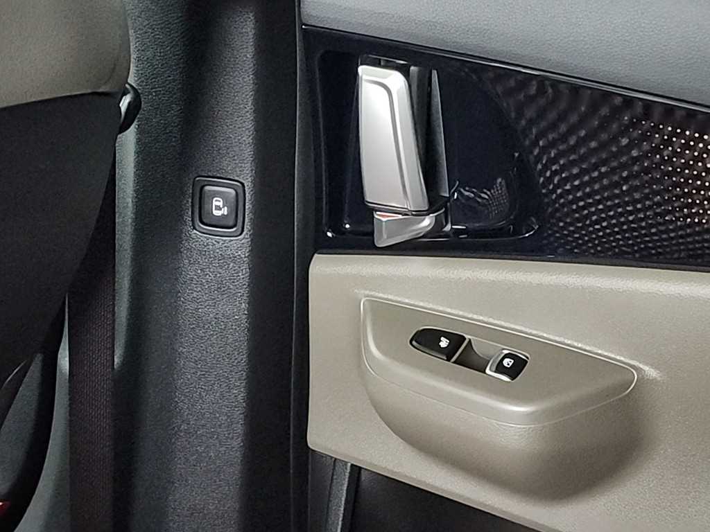 KIA Carnival 2024 Blanco - Importación desde Corea - HF Imports Iquique - Foto 14