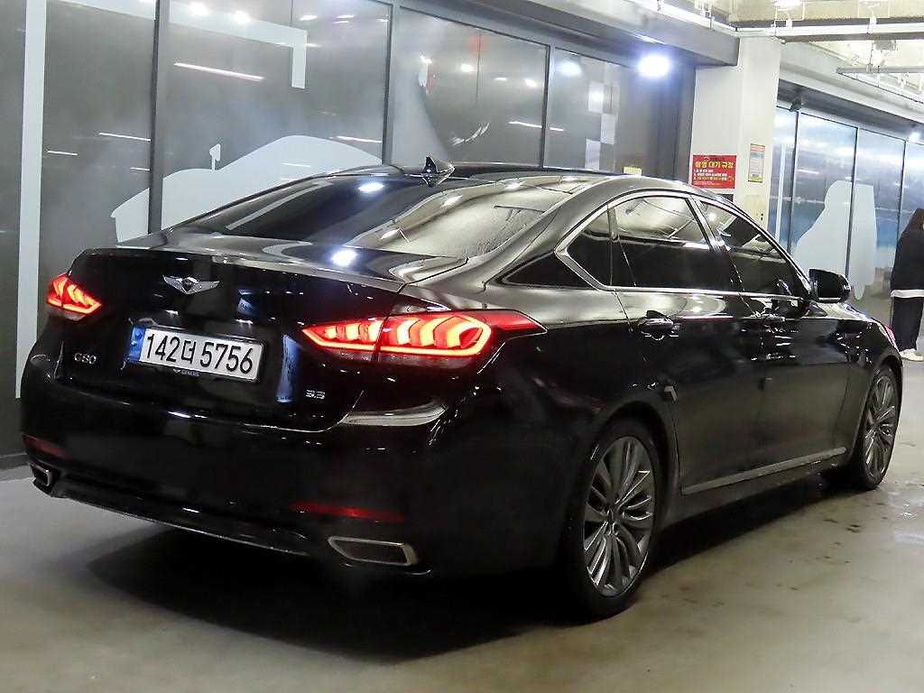 Genesis G80 - Vista 4