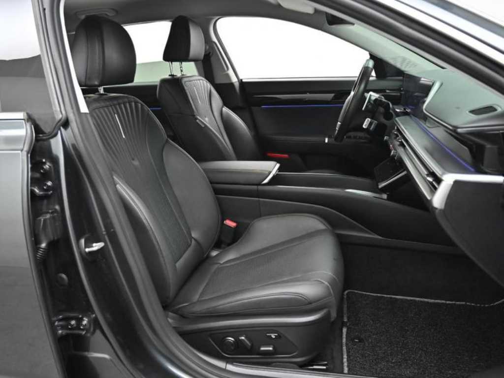 HYUNDAI Grandeur - Vista 8