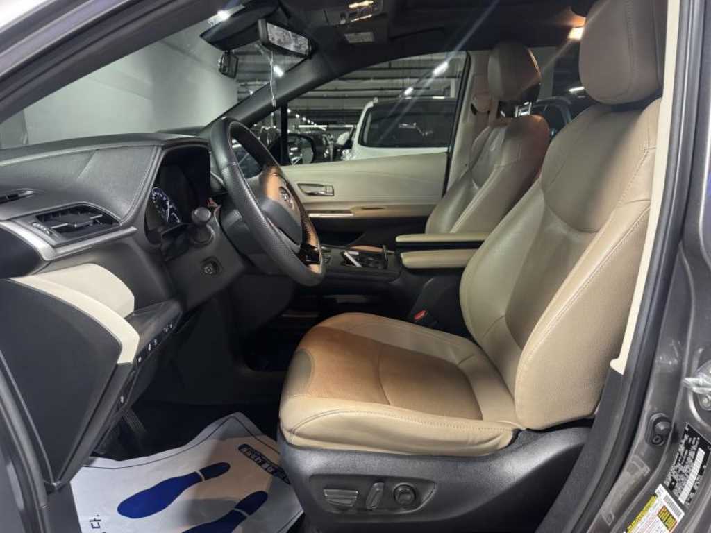 Toyota Siena - Vista 5