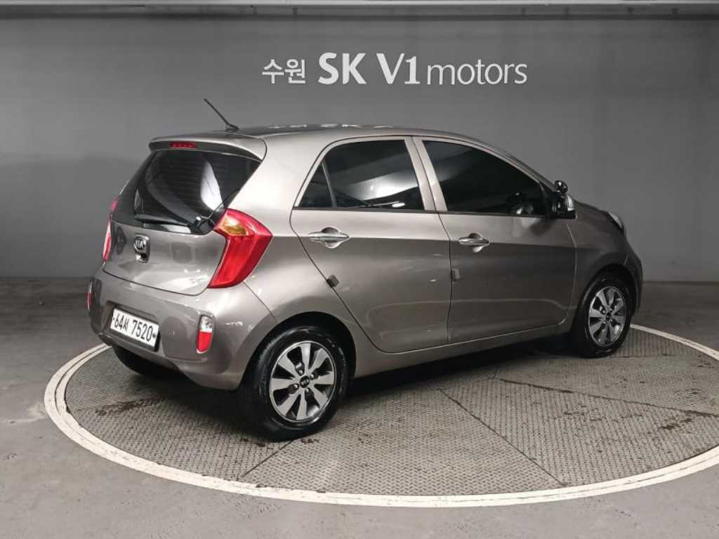 KIA Morning - Vista 5