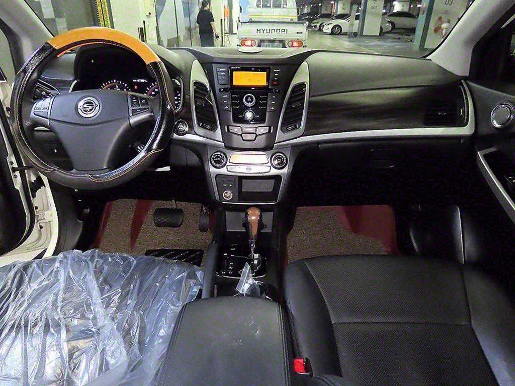 Ssangyong Korando - Vista 10