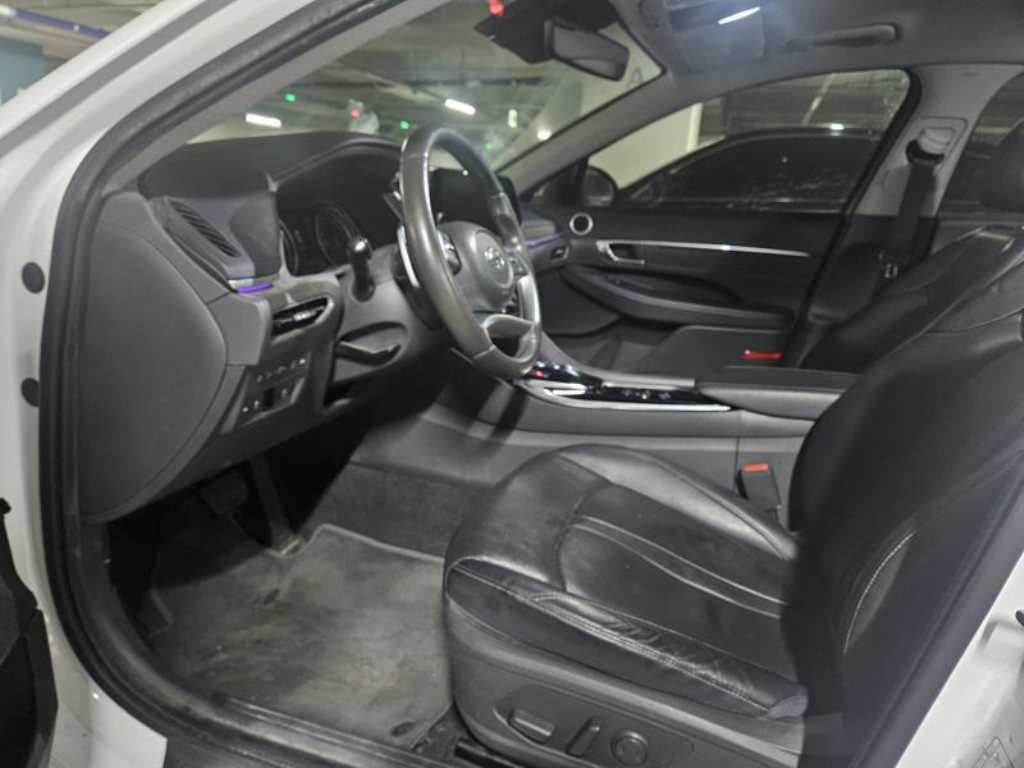 HYUNDAI Sonata - Vista 5