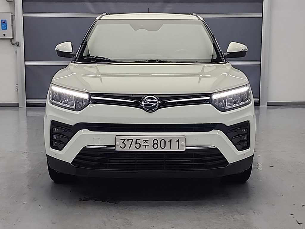 Ssangyong Tivoli - Vista 2