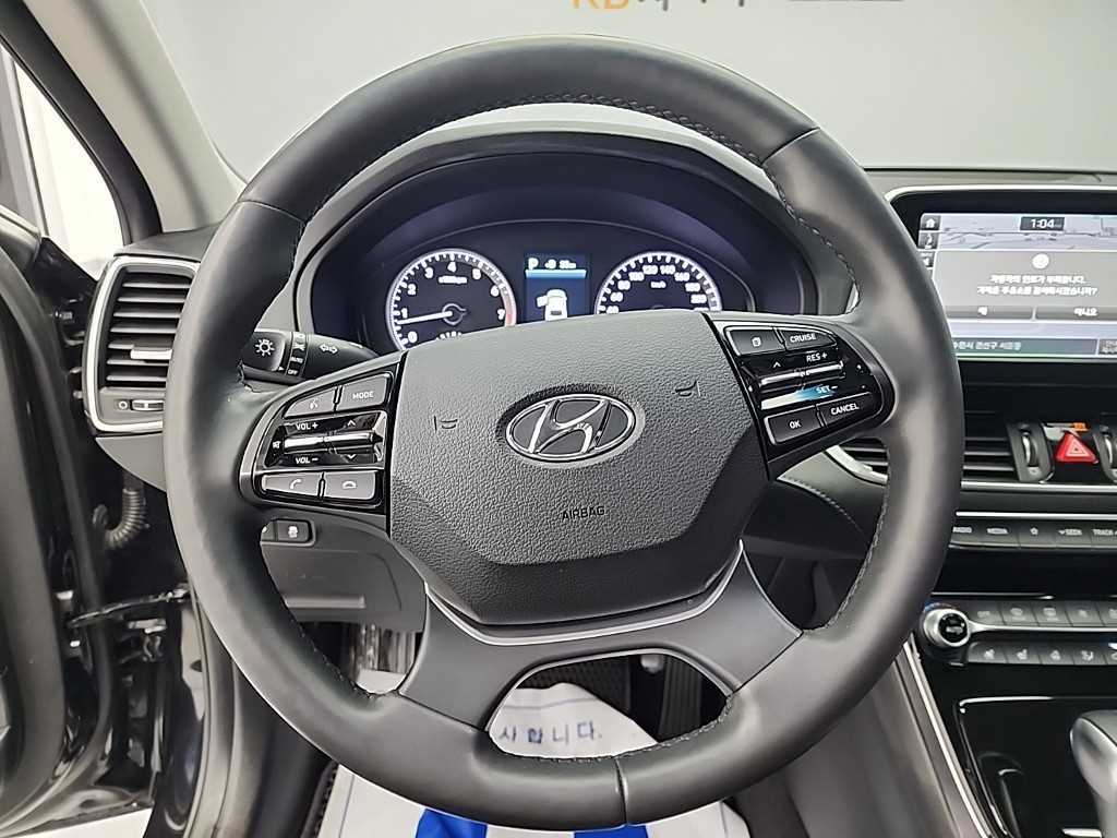 HYUNDAI Grandeur - Vista 9