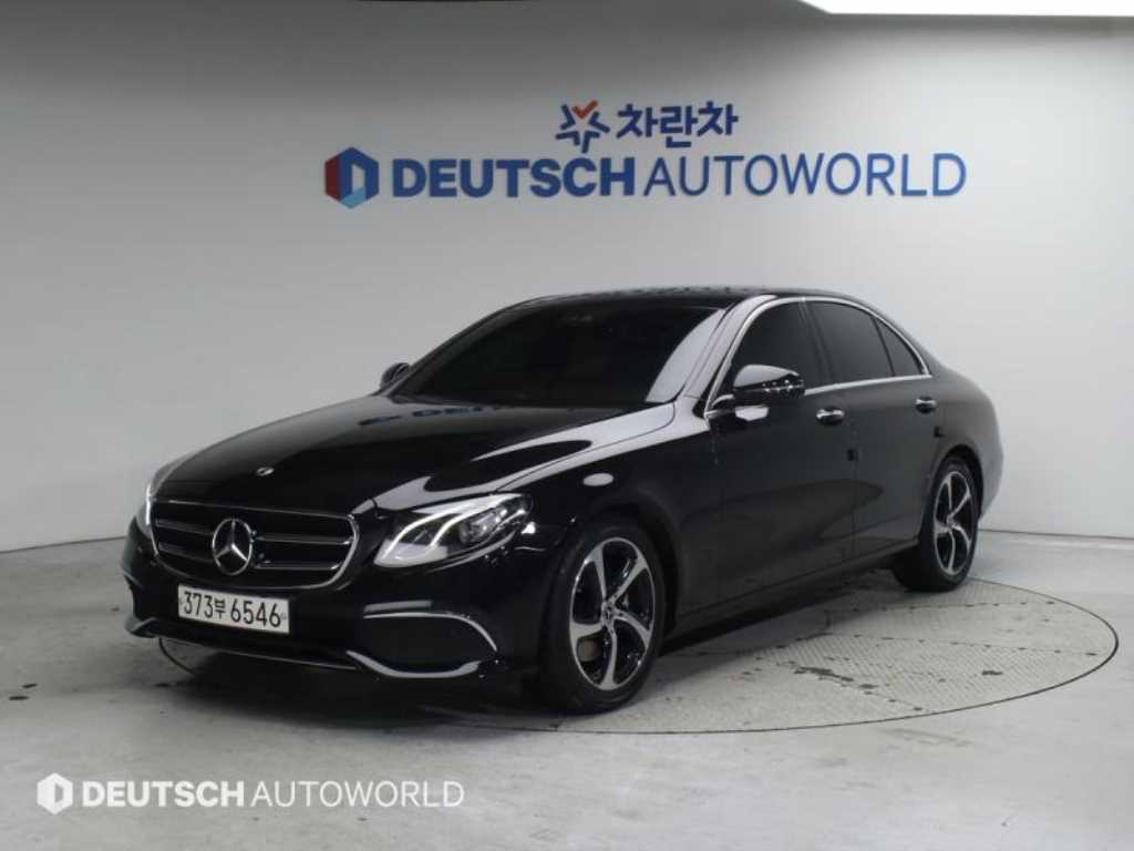Mercedes Benz E class 2020 Negro - Importación desde Corea - HF Imports Iquique - Foto 1