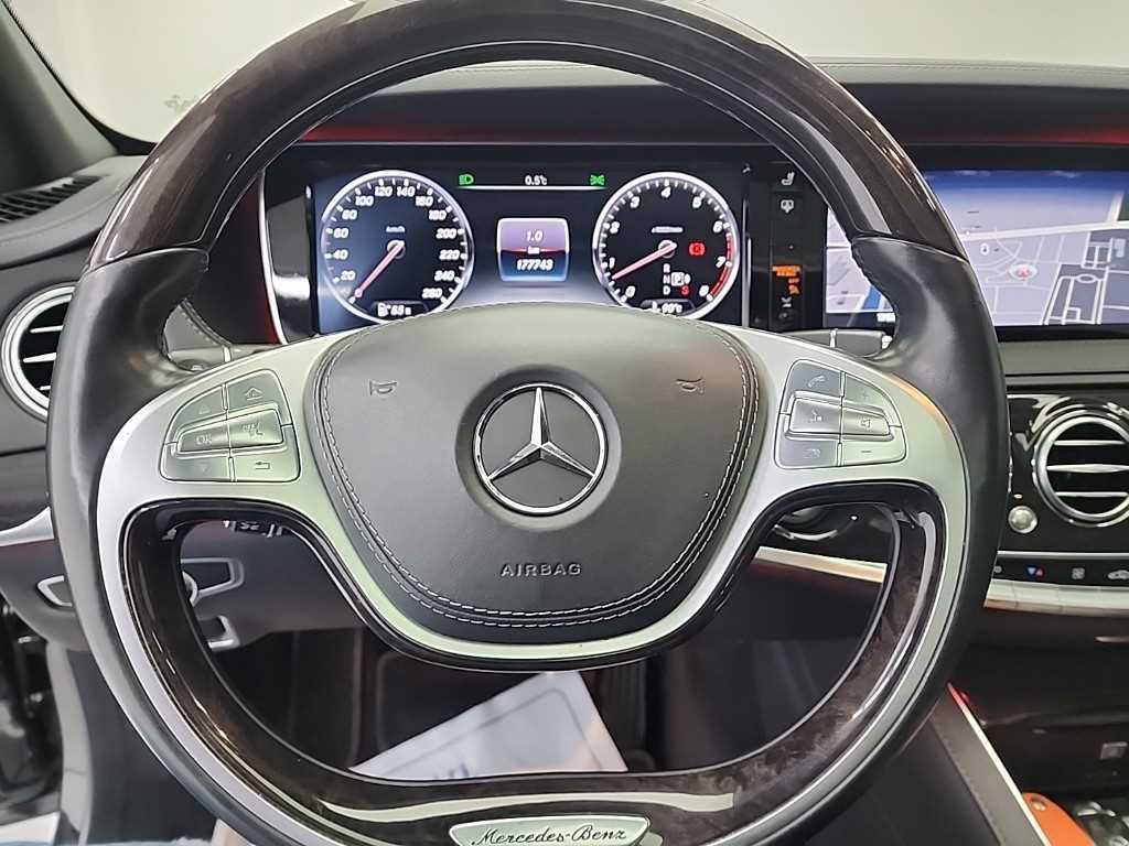 Mercedes Benz S Class - Vista 9