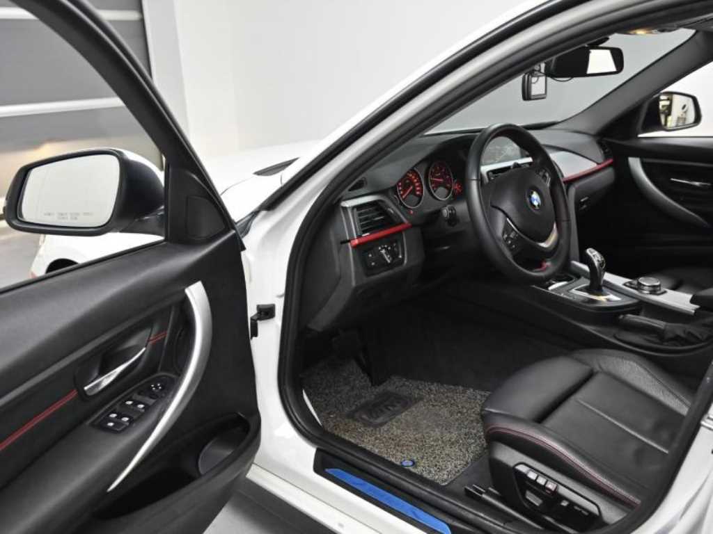 BMW 3 series - Vista 11