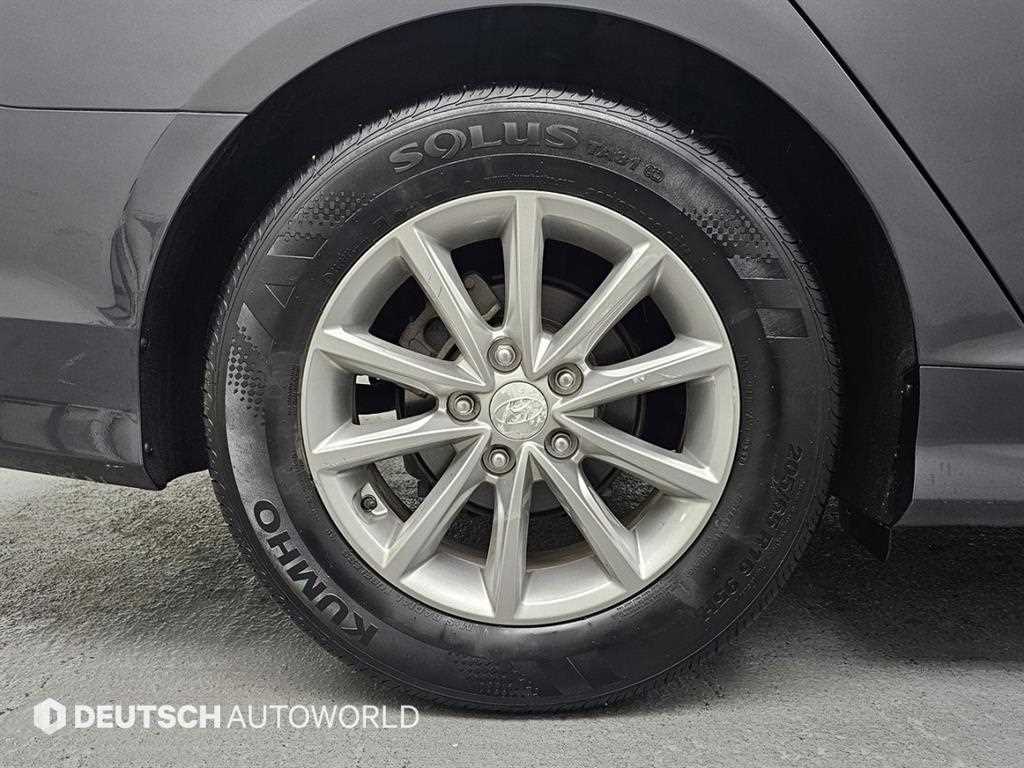 HYUNDAI Sonata - Vista 5