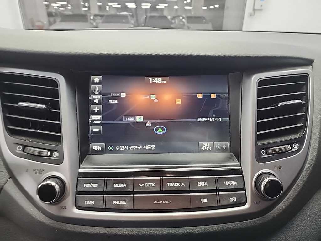 HYUNDAI Tucson 2018 Blanco - Importación desde Corea - HF Imports Iquique - Foto 13