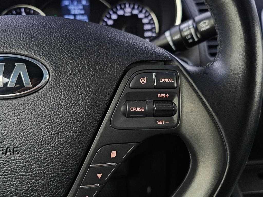 KIA K3 2014 Blanco - Importación desde Corea - HF Imports Iquique - Foto 18