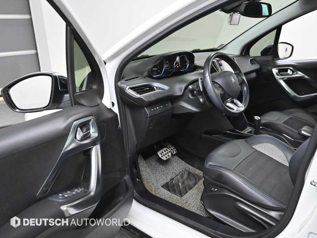 Peugeot 2008 - Vista 11