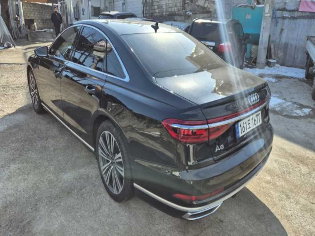 Audi A8 - Vista 6