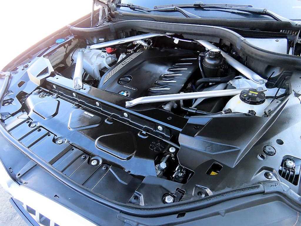 BMW X6 2021 Blanco - Importación desde Corea - HF Imports Iquique - Foto 19