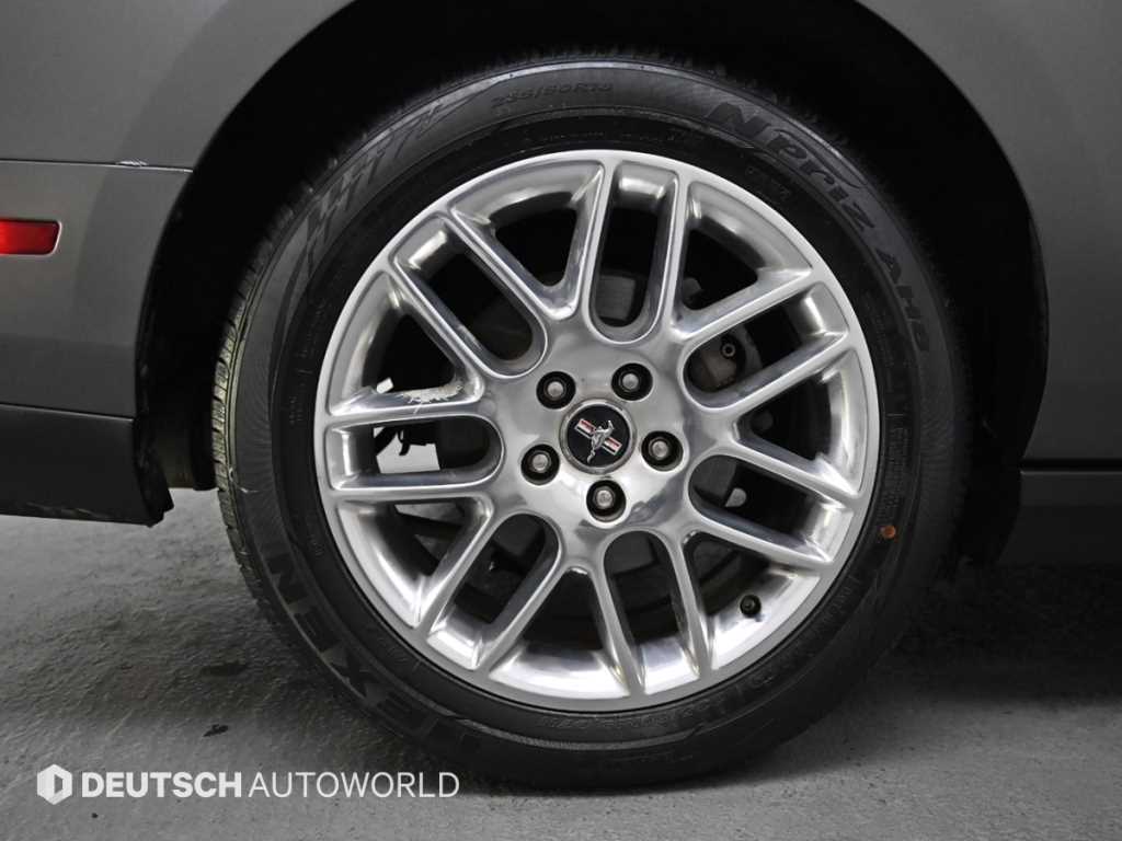 Ford Mustang - Vista 5