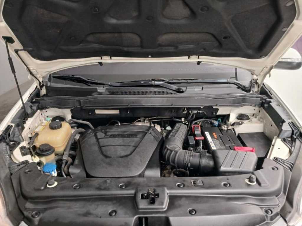 Ssangyong Korando 2014 Blanco - Importación desde Corea - HF Imports Iquique - Foto 19