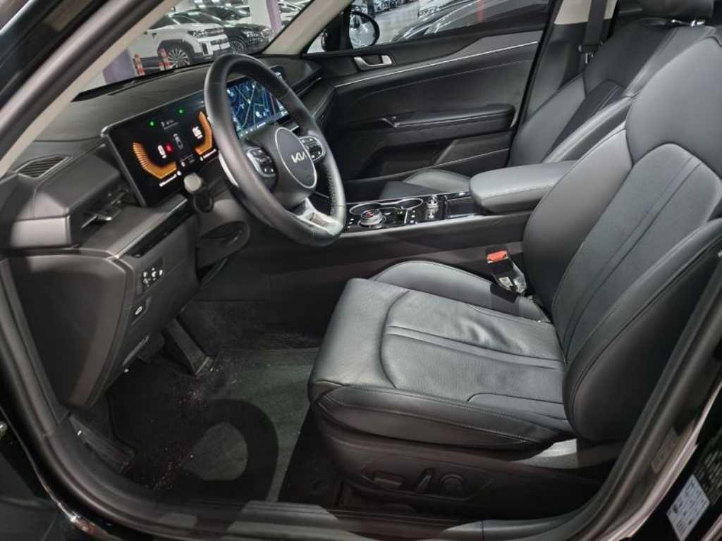 KIA K5 2025 Negro - Importación desde Corea - HF Imports Iquique - Foto 13