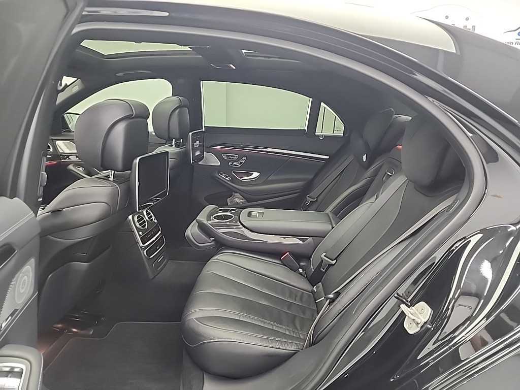 Mercedes Benz S Class - Vista 12