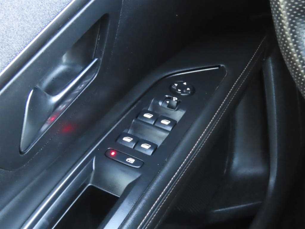 Peugeot 5008 2021 Negro - Importación desde Corea - HF Imports Iquique - Foto 14