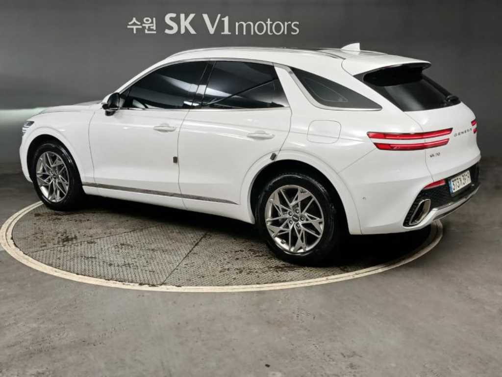 Genesis GV70 - Vista 4