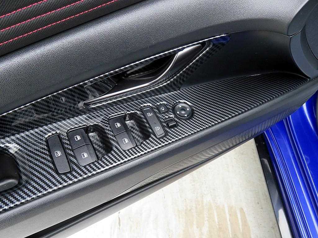 HYUNDAI Avante - Vista 8