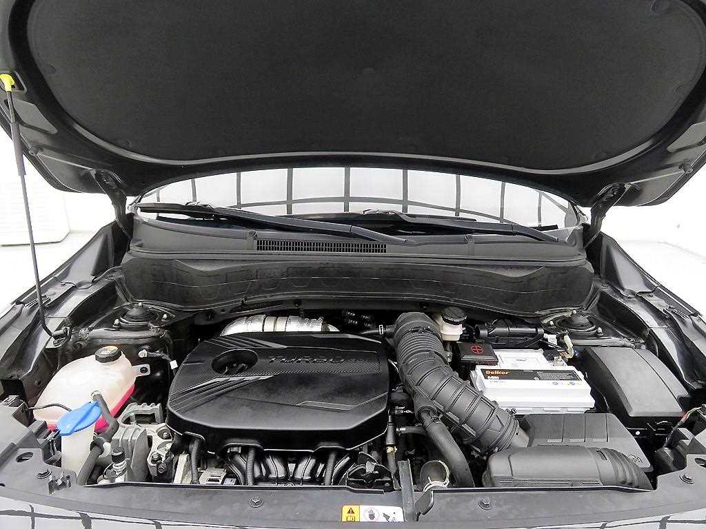 KIA Seltos 2022 Negro - Importación desde Corea - HF Imports Iquique - Foto 18