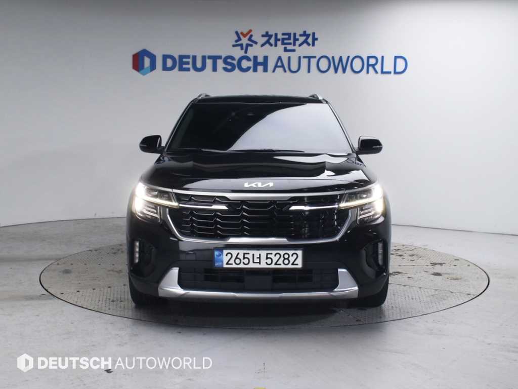 KIA Seltos 2023 Negro - Importación desde Corea - HF Imports Iquique - Foto 1