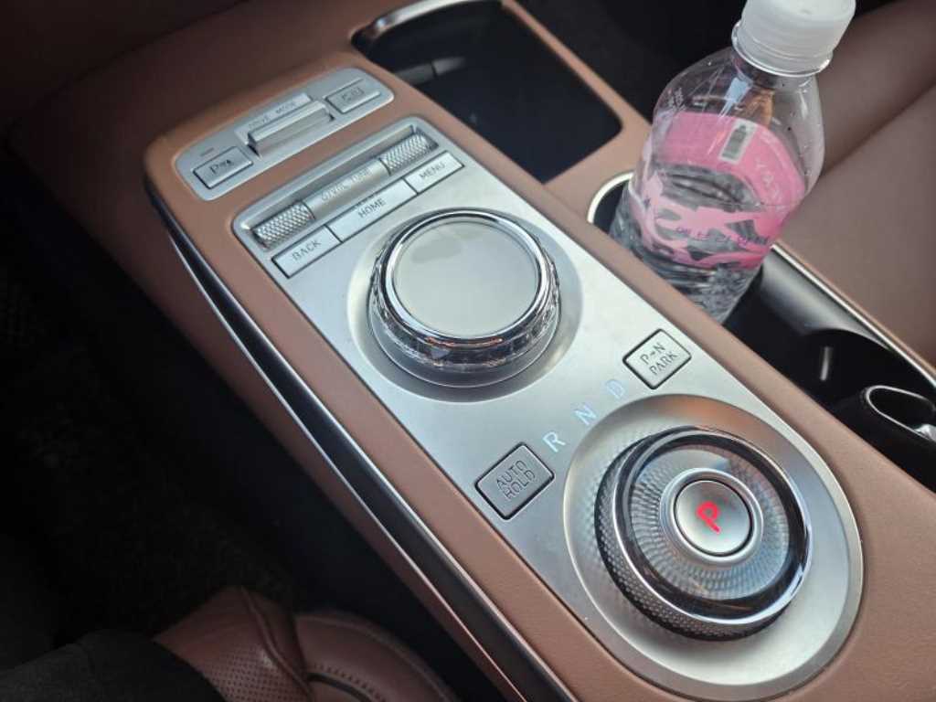 Genesis GV70 2022 Blanco - Importación desde Corea - HF Imports Iquique - Foto 13