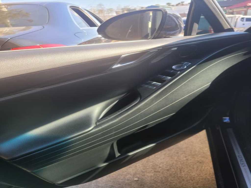 Genesis G80 - Vista 3