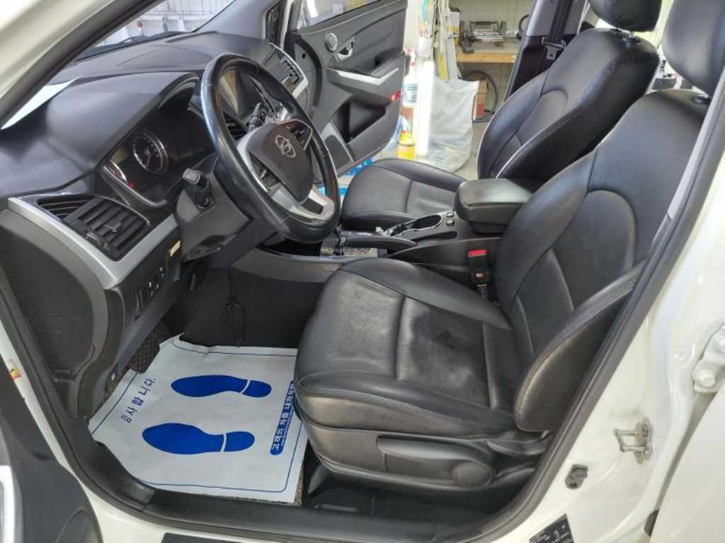 Ssangyong Korando 2019 Blanco - Importación desde Corea - HF Imports Iquique - Foto 14