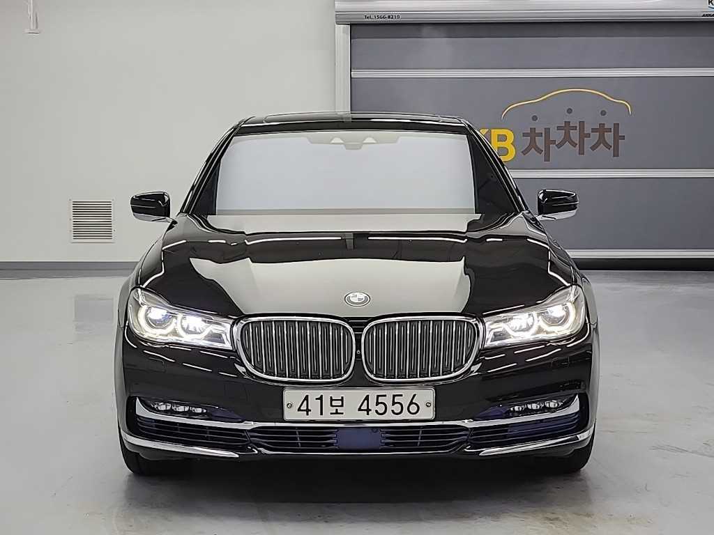 BMW 7 Series 2016 Negro - Importación desde Corea - HF Imports Iquique - Foto 1