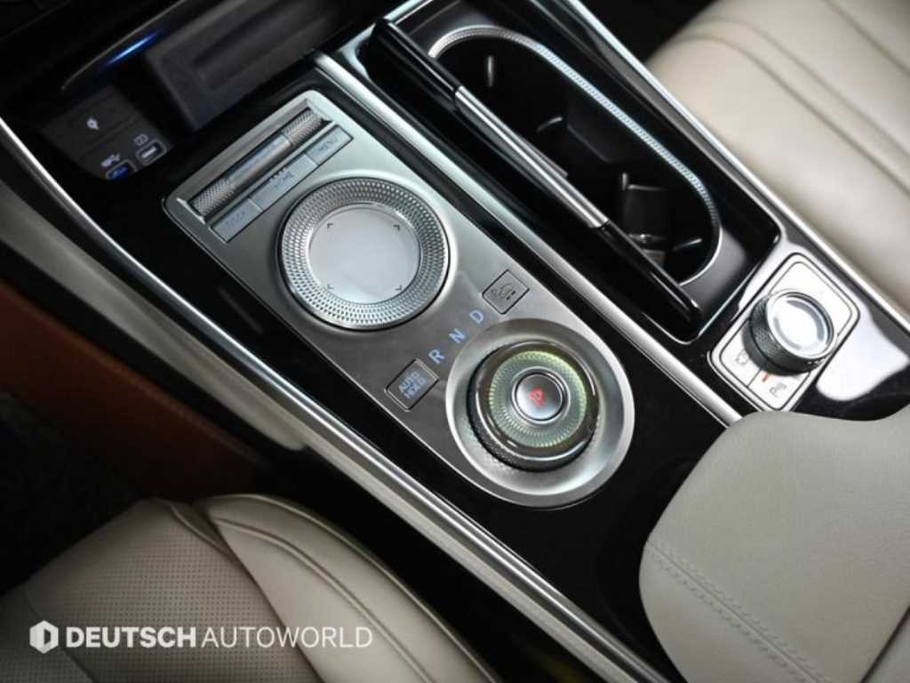 Genesis GV80 - Vista 9