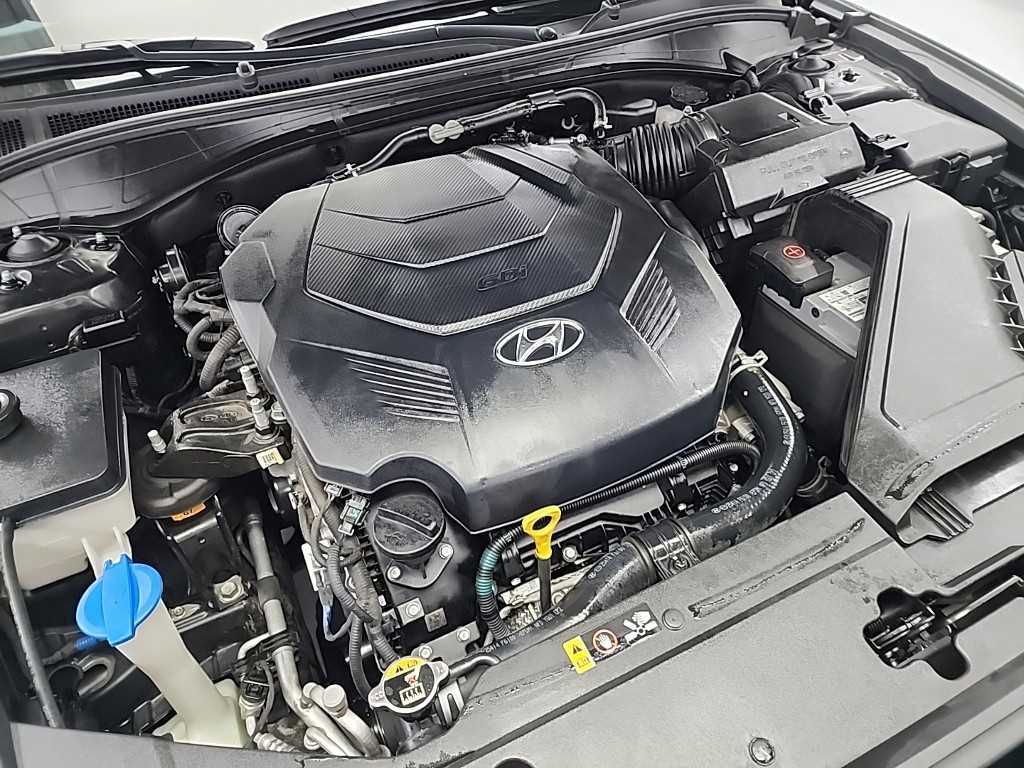 HYUNDAI Grandeur - Vista 5