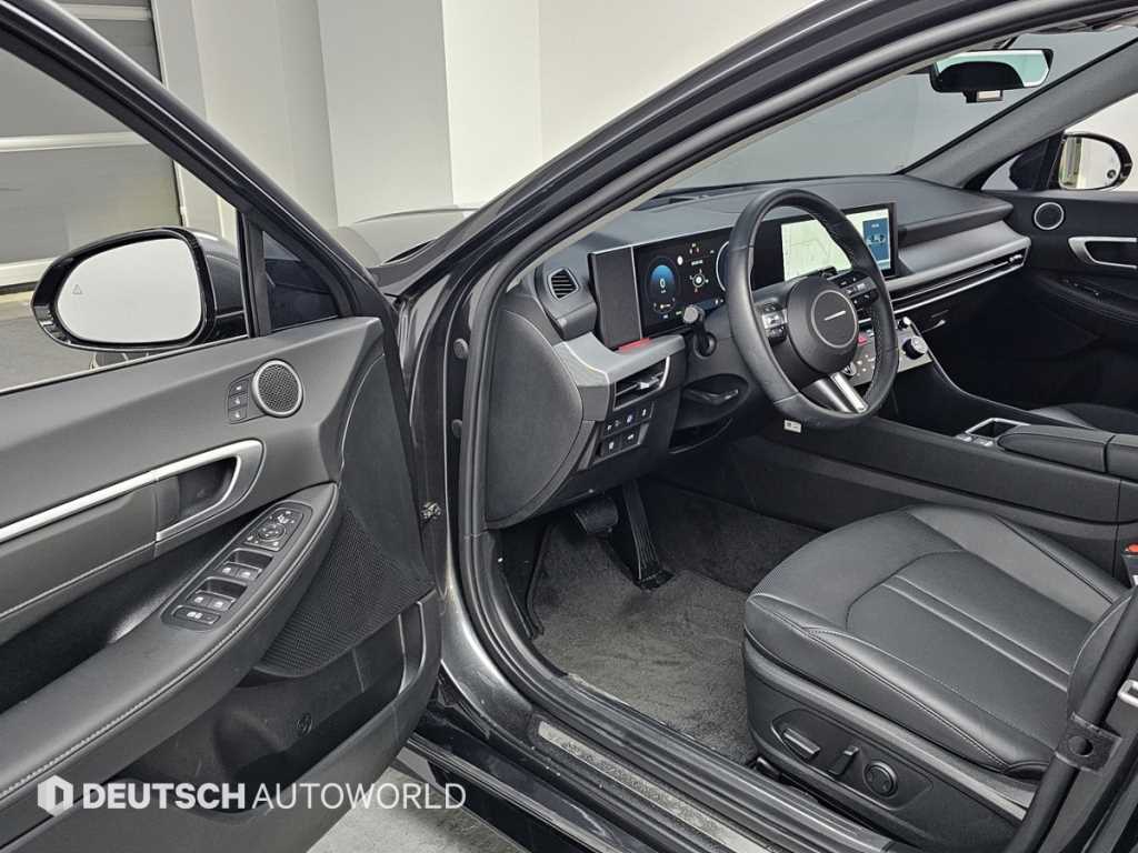 HYUNDAI Sonata - Vista 11