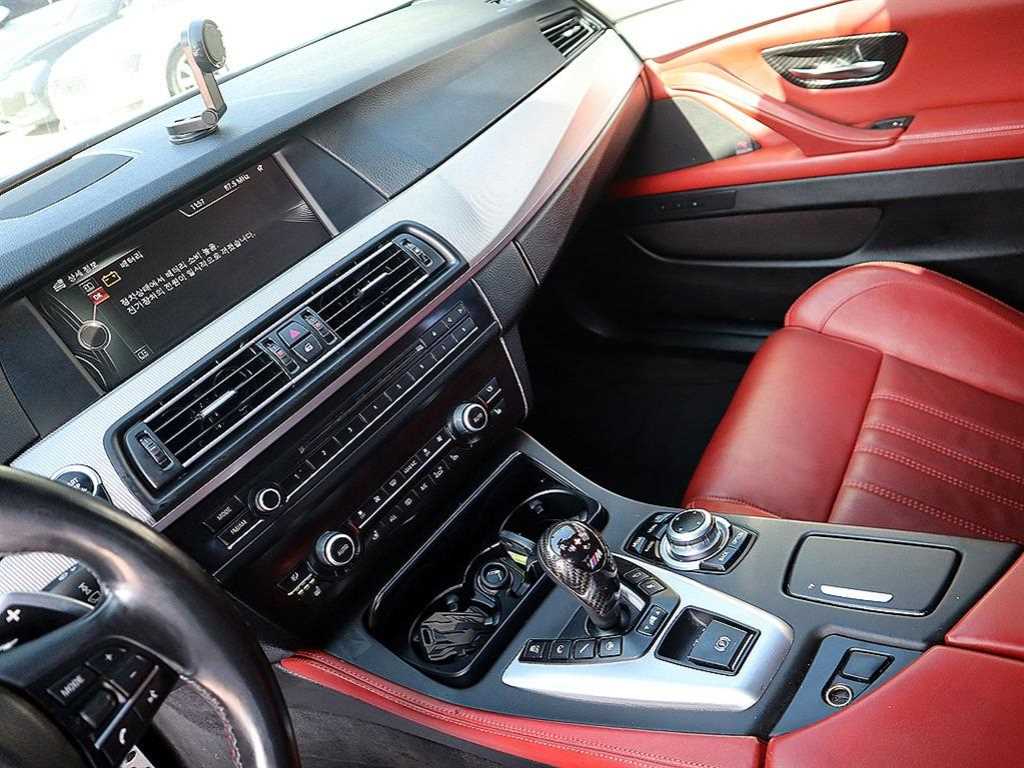 BMW 5 Series - Vista 10