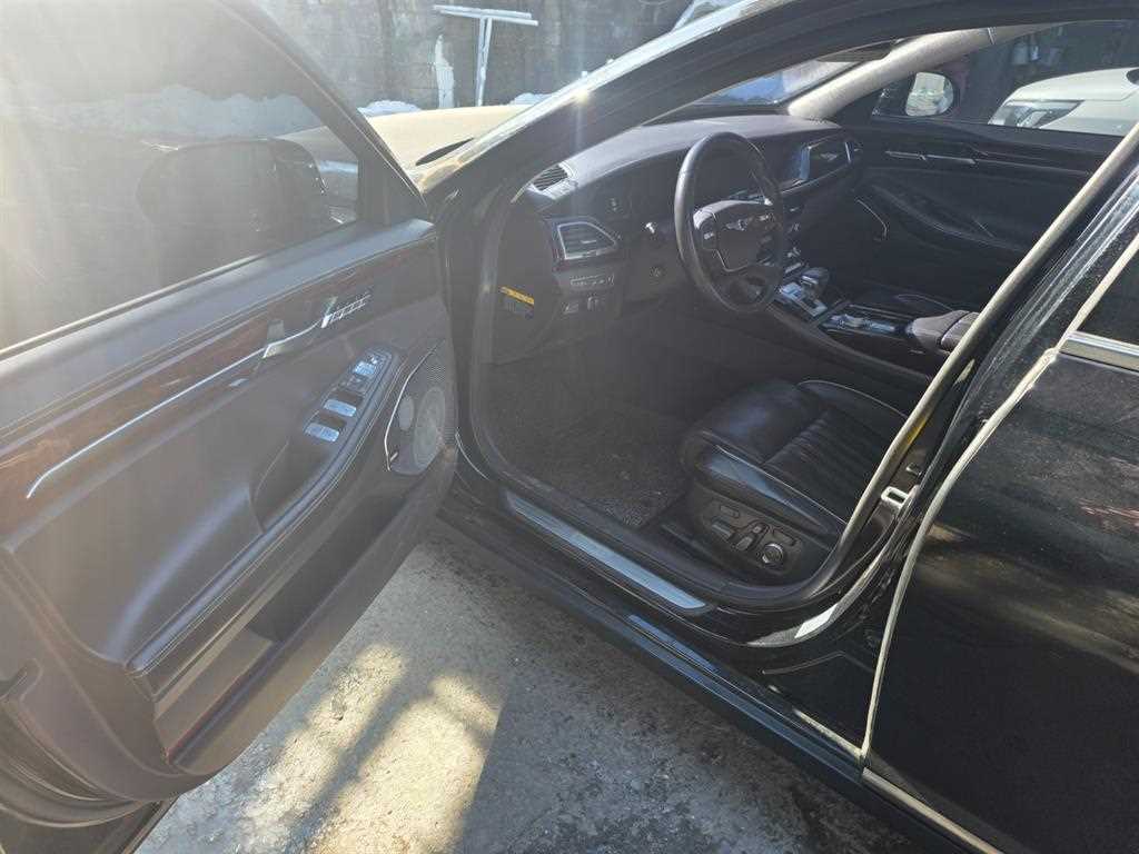 Genesis EQ900 2016 Negro - Importación desde Corea - HF Imports Iquique - Foto 13