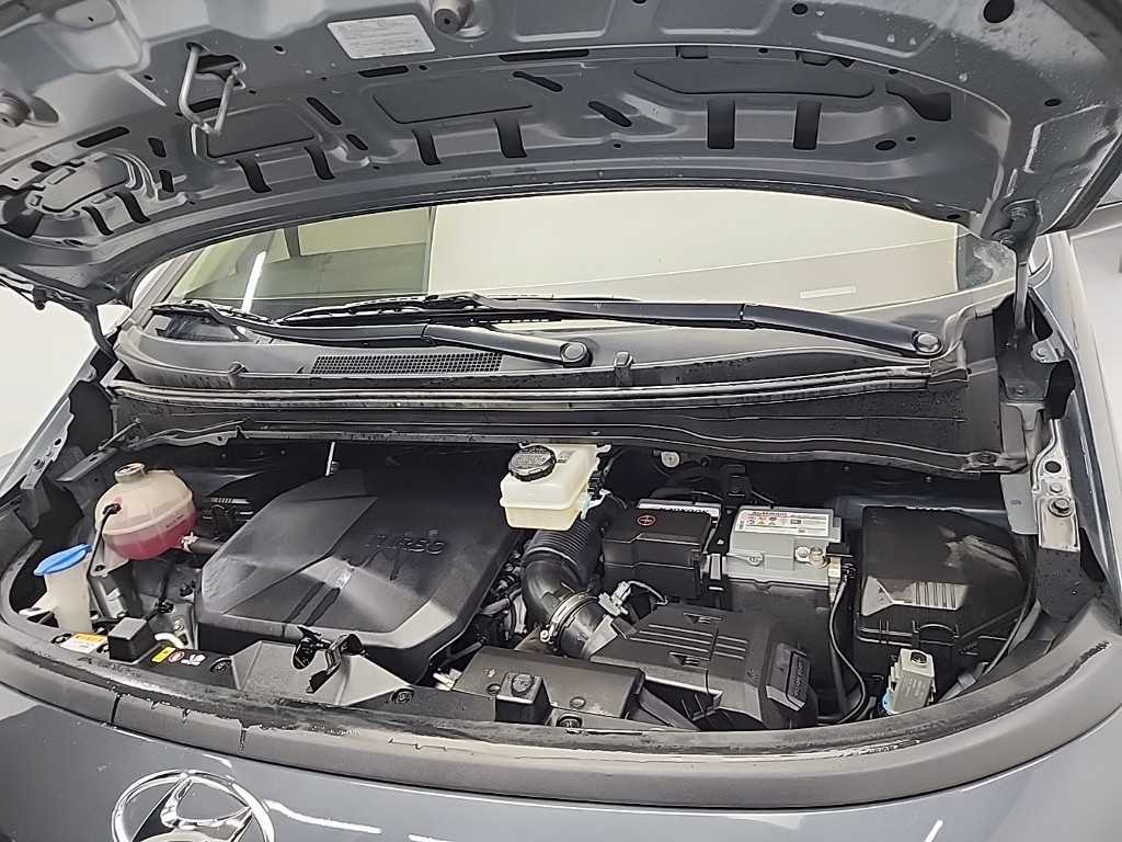 HYUNDAI Staria - Vista 5