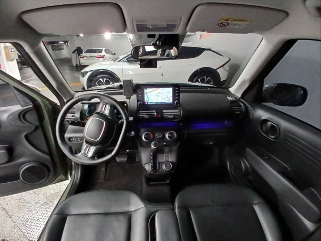 HYUNDAI Casper - Vista 6