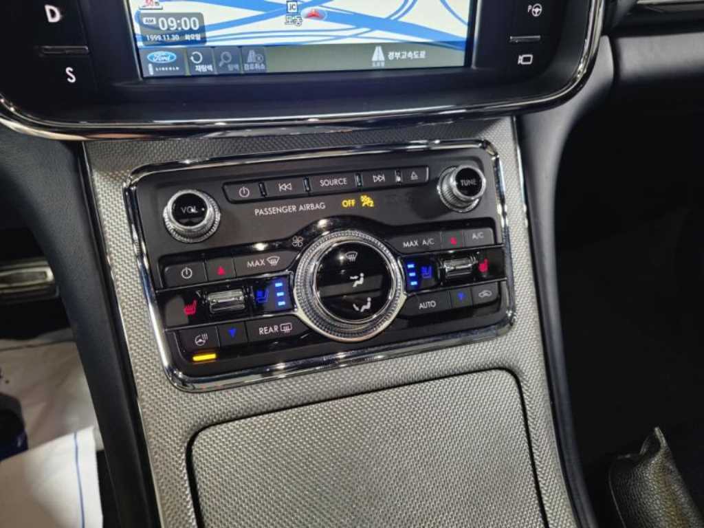 Lincoln Continental - Vista 12