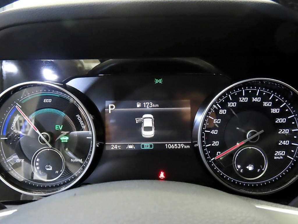 HYUNDAI Grandeur - Vista 9