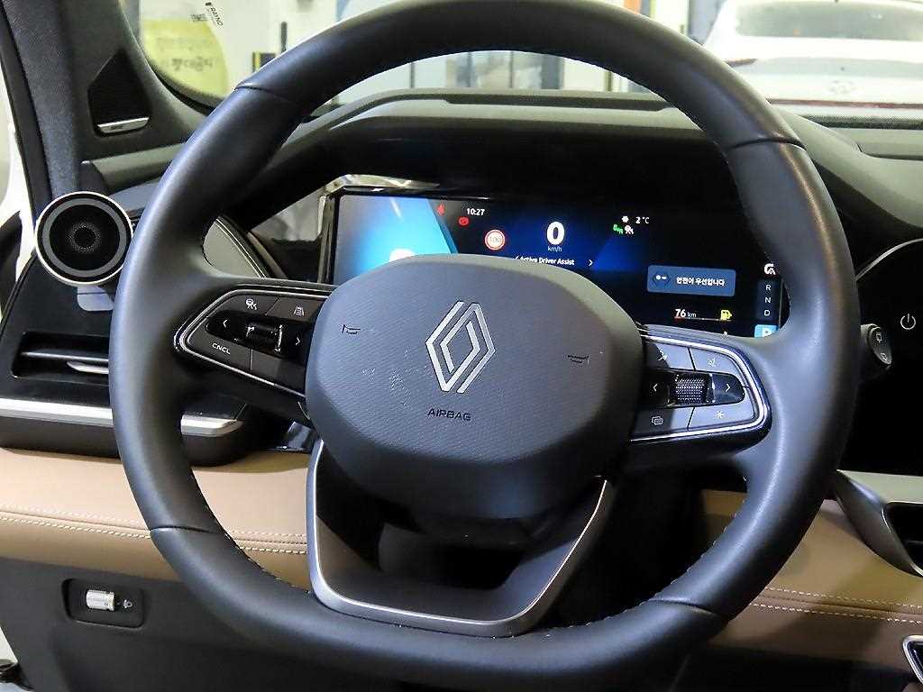 SAMSUNG Grand Koleos - Vista 8