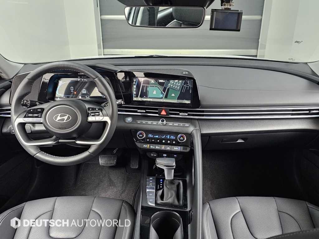 HYUNDAI Avante - Vista 7