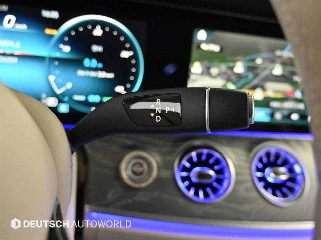 Mercedes Benz CLS Class - Vista 10